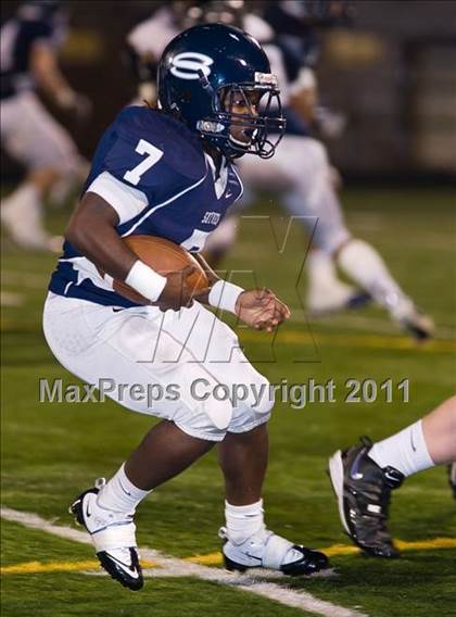 Thumbnail 1 in Issaquah vs. Skyview (WIAA 4A Playoffs) photogallery.