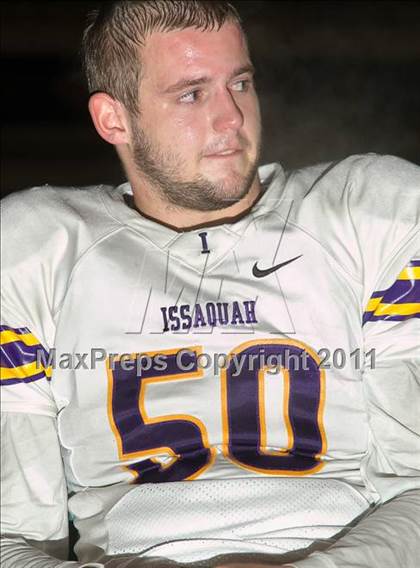Thumbnail 3 in Issaquah vs. Skyview (WIAA 4A Playoffs) photogallery.