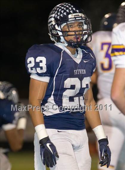 Thumbnail 1 in Issaquah vs. Skyview (WIAA 4A Playoffs) photogallery.