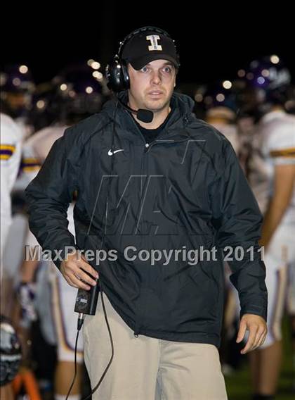 Thumbnail 3 in Issaquah vs. Skyview (WIAA 4A Playoffs) photogallery.