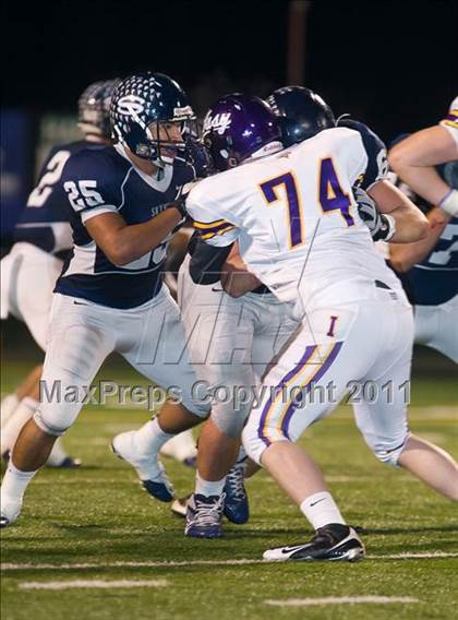 Thumbnail 3 in Issaquah vs. Skyview (WIAA 4A Playoffs) photogallery.
