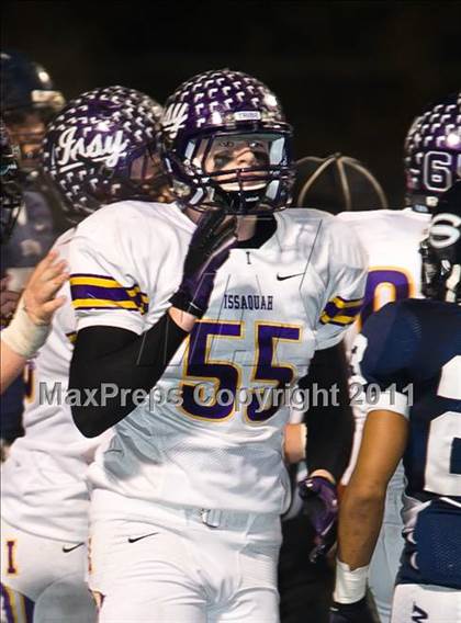 Thumbnail 3 in Issaquah vs. Skyview (WIAA 4A Playoffs) photogallery.