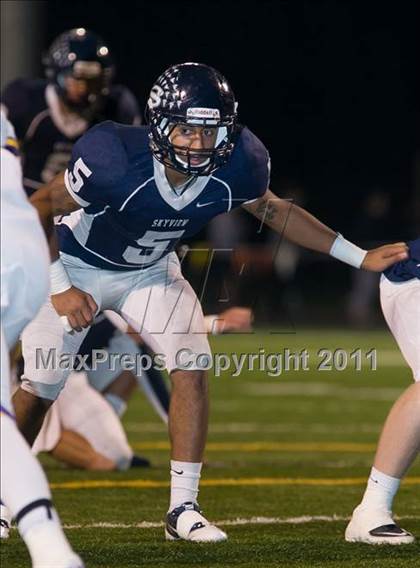 Thumbnail 1 in Issaquah vs. Skyview (WIAA 4A Playoffs) photogallery.