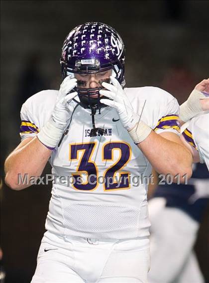Thumbnail 1 in Issaquah vs. Skyview (WIAA 4A Playoffs) photogallery.