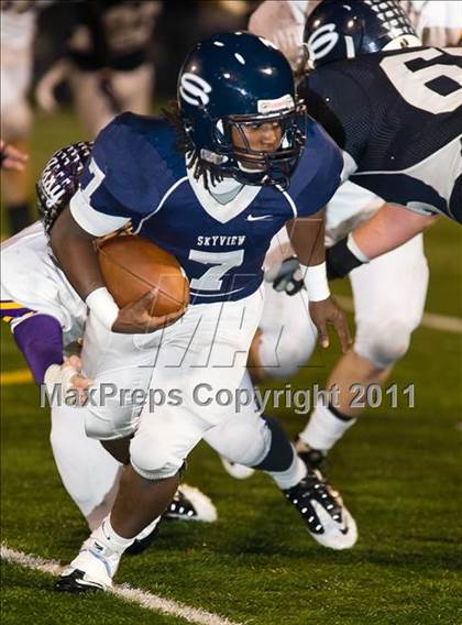 Thumbnail 3 in Issaquah vs. Skyview (WIAA 4A Playoffs) photogallery.