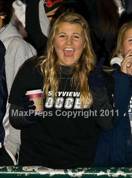 Thumbnail 1 in Issaquah vs. Skyview (WIAA 4A Playoffs) photogallery.