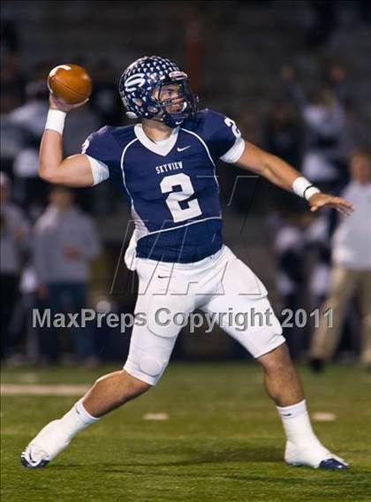 Thumbnail 2 in Issaquah vs. Skyview (WIAA 4A Playoffs) photogallery.