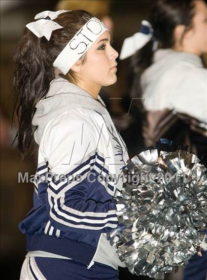 Thumbnail 2 in Issaquah vs. Skyview (WIAA 4A Playoffs) photogallery.