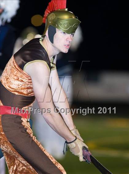 Thumbnail 1 in Issaquah vs. Skyview (WIAA 4A Playoffs) photogallery.