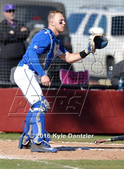 Thumbnail 2 in Van Alstyne vs Bells (Pottsboro Varsity Tournament) photogallery.