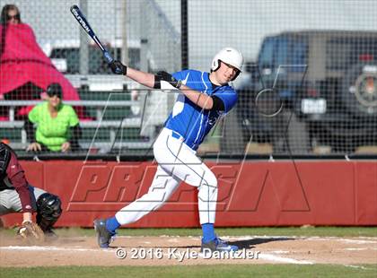Thumbnail 2 in Van Alstyne vs Bells (Pottsboro Varsity Tournament) photogallery.