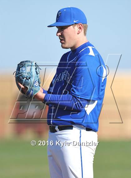Thumbnail 2 in Van Alstyne vs Bells (Pottsboro Varsity Tournament) photogallery.