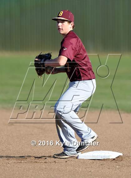 Thumbnail 3 in Van Alstyne vs Bells (Pottsboro Varsity Tournament) photogallery.
