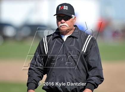 Thumbnail 3 in Van Alstyne vs Bells (Pottsboro Varsity Tournament) photogallery.