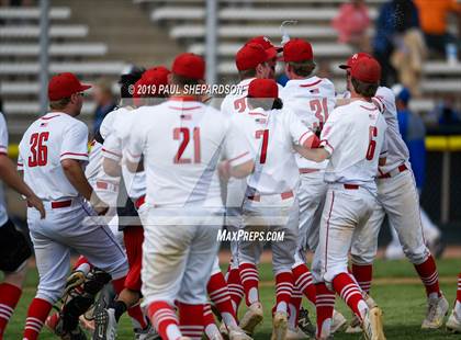 Thumbnail 1 in Regis Jesuit vs. Grandview (CHSAA 5A Quarterfinal) photogallery.