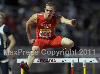 Thumbnail 3 in 44th Arcadia Invitational photogallery.