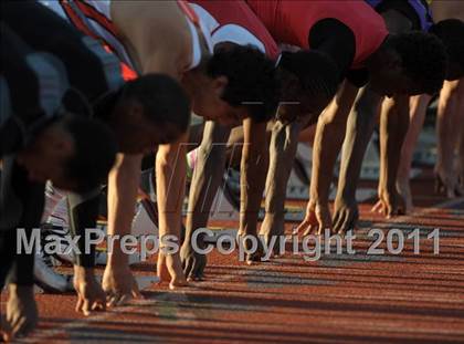 Thumbnail 2 in 44th Arcadia Invitational photogallery.