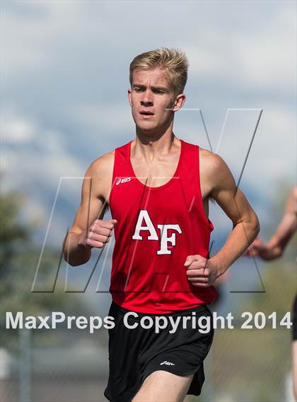 Thumbnail 2 in UHSAA Region 4 Championships photogallery.