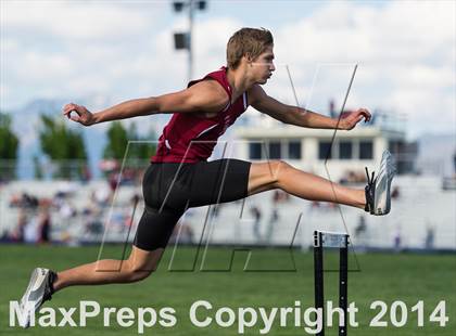 Thumbnail 2 in UHSAA Region 4 Championships photogallery.