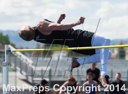 Thumbnail 3 in UHSAA Region 4 Championships photogallery.