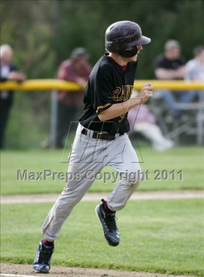 Thumbnail 3 in Stafford vs. Granby Memorial photogallery.