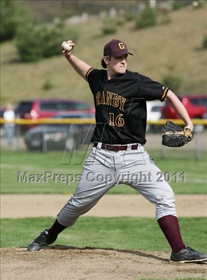 Thumbnail 3 in Stafford vs. Granby Memorial photogallery.