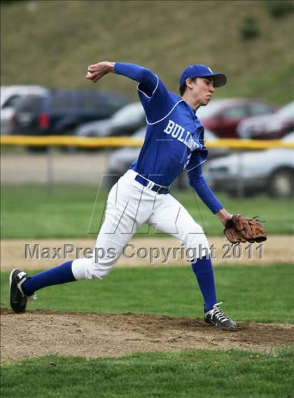 Thumbnail 1 in Stafford vs. Granby Memorial photogallery.