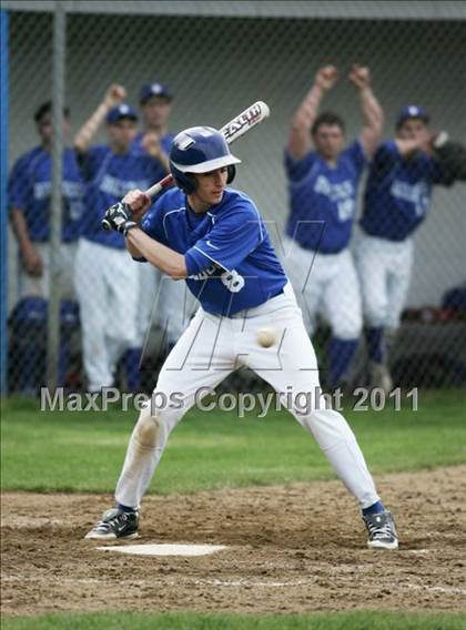 Thumbnail 3 in Stafford vs. Granby Memorial photogallery.