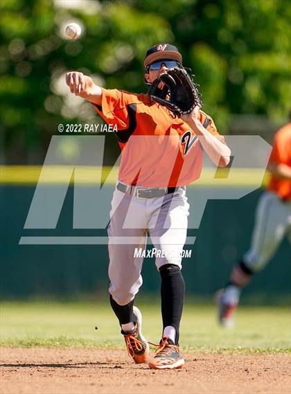 Thumbnail 3 in Vacaville vs. Franklin (CIF SJS D1 Playoff) photogallery.
