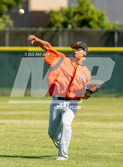 Thumbnail 2 in Vacaville vs. Franklin (CIF SJS D1 Playoff) photogallery.