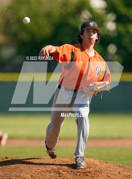 Thumbnail 3 in Vacaville vs. Franklin (CIF SJS D1 Playoff) photogallery.