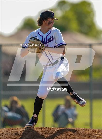 Thumbnail 3 in Vacaville vs. Franklin (CIF SJS D1 Playoff) photogallery.