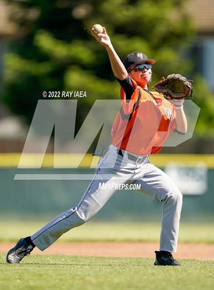 Thumbnail 3 in Vacaville vs. Franklin (CIF SJS D1 Playoff) photogallery.