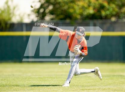 Thumbnail 2 in Vacaville vs. Franklin (CIF SJS D1 Playoff) photogallery.
