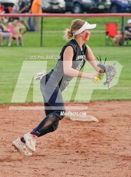 Thumbnail 2 in Philo @ Crooksville photogallery.