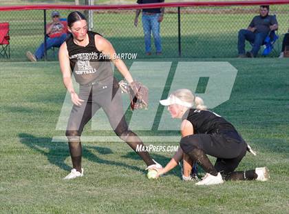 Thumbnail 2 in Philo @ Crooksville photogallery.