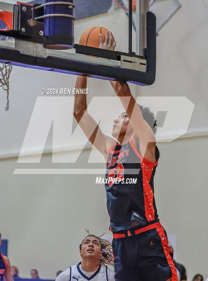 Thumbnail 2 in Albany Academy for Boys vs. Sprayberry (Lemon Street Classic) photogallery.