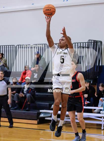 Thumbnail 2 in Albany Academy for Boys vs. Sprayberry (Lemon Street Classic) photogallery.