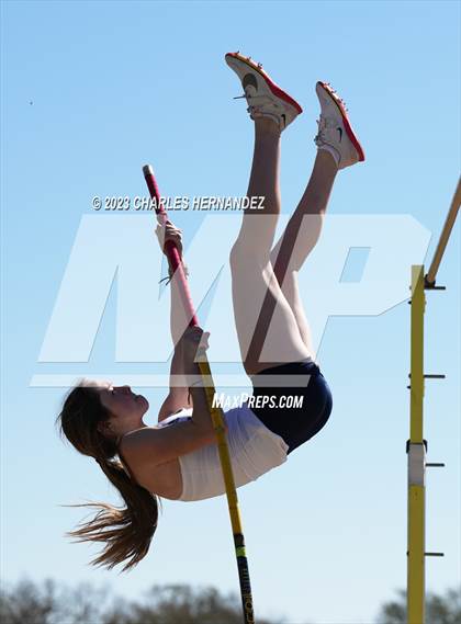 Thumbnail 3 in College Station Cougar Relays (Shotput, Pole Vault) photogallery.