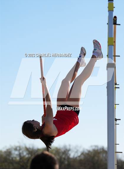 Thumbnail 3 in College Station Cougar Relays (Shotput, Pole Vault) photogallery.