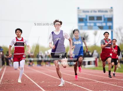 Thumbnail 1 in Southern League Meet photogallery.