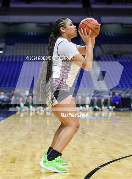 Thumbnail 2 in Mansfield Timberview vs. Cedar Park (UIL 5A Basketball Semifinal) photogallery.