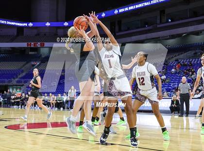 Thumbnail 2 in Mansfield Timberview vs. Cedar Park (UIL 5A Basketball Semifinal) photogallery.