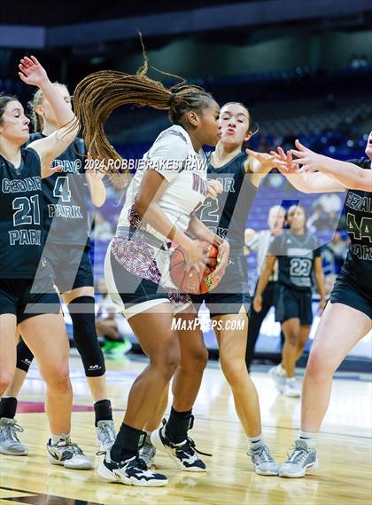 Thumbnail 1 in Mansfield Timberview vs. Cedar Park (UIL 5A Basketball Semifinal) photogallery.