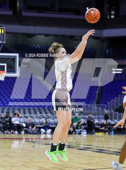 Thumbnail 1 in Mansfield Timberview vs. Cedar Park (UIL 5A Basketball Semifinal) photogallery.