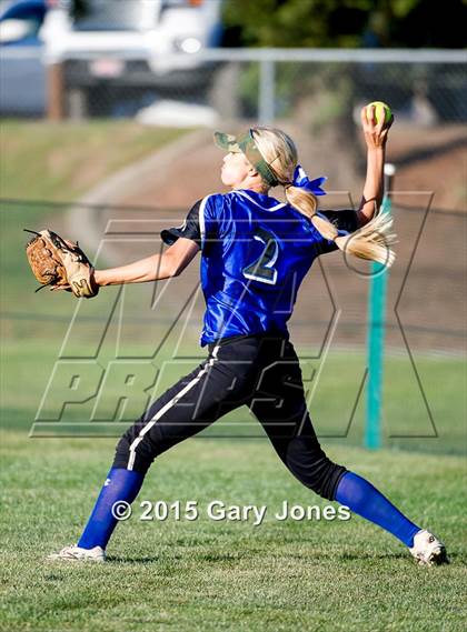Thumbnail 3 in Rocklin vs. Casa Roble (Stephanie LeDoux Tournament) photogallery.
