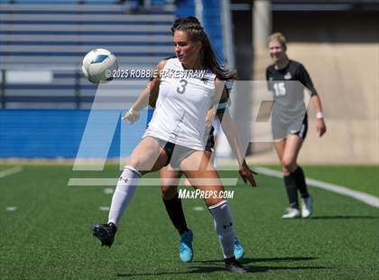 Thumbnail 3 in Marcus vs. Stratford (UIL 6A Soccer Division II Final) photogallery.