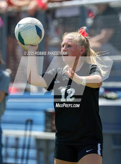 Thumbnail 1 in Marcus vs. Stratford (UIL 6A Soccer Division II Final) photogallery.
