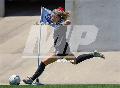 Thumbnail 3 in Marcus vs. Stratford (UIL 6A Soccer Division II Final) photogallery.