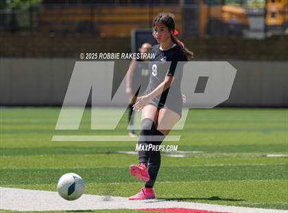 Thumbnail 3 in Marcus vs. Stratford (UIL 6A Soccer Division II Final) photogallery.
